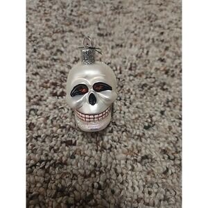 Old World Christmas THE SKULL ORNAMENT Halloween 2001